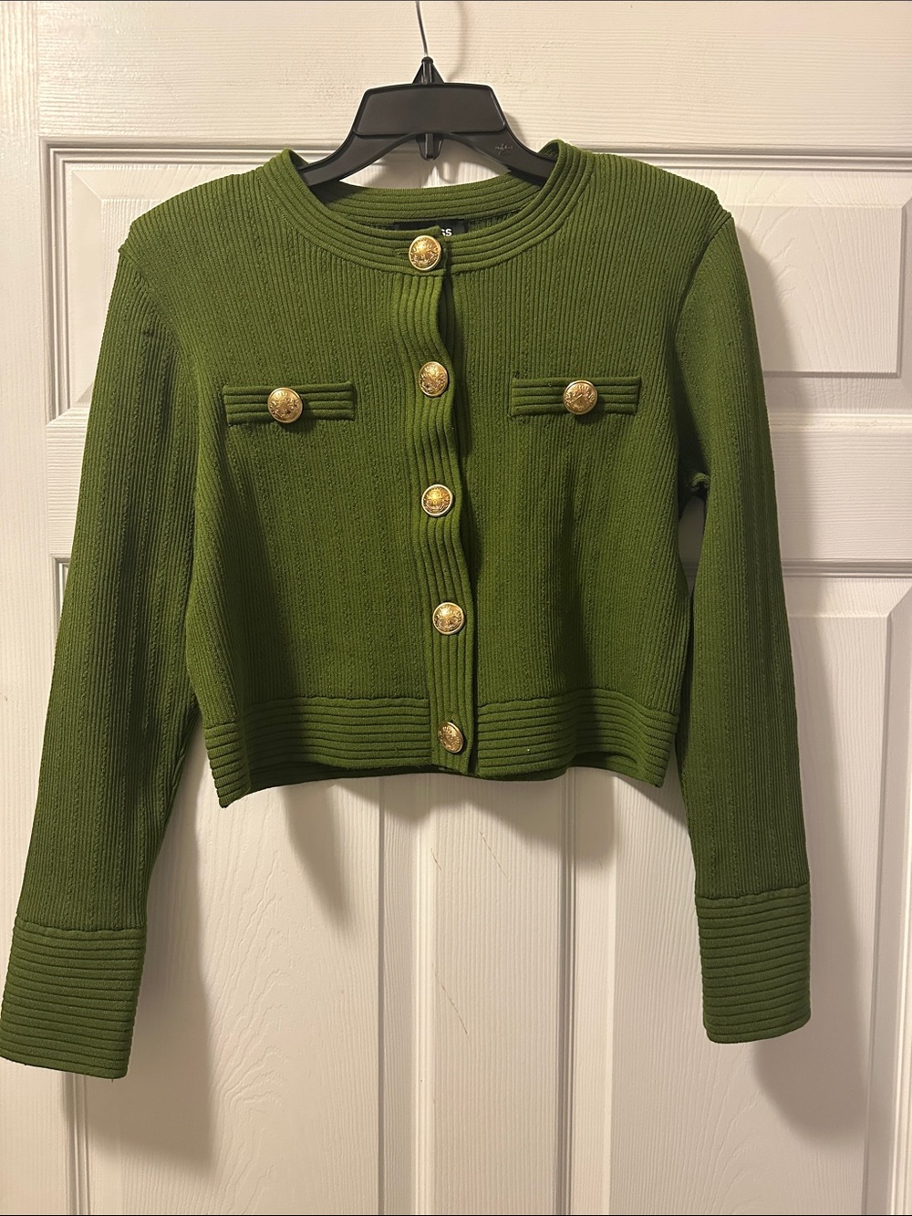 Women’s Express Novelty Button Cropped Ribbed Cardigan in Olive Green - Size L